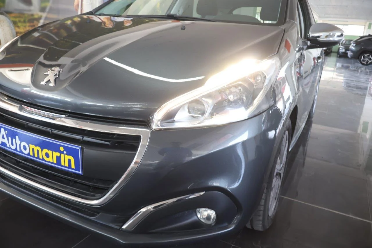 Peugeot 208 - View model 17