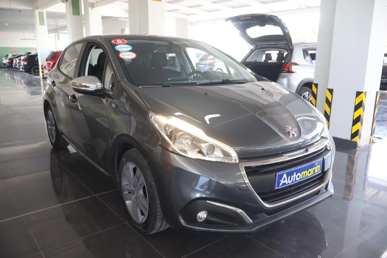 View 4 - Peugeot 208 - 2016