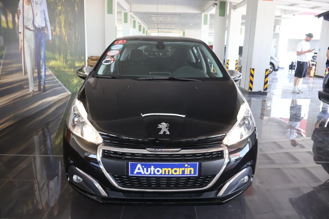 View 3 - Peugeot 208 - 2019