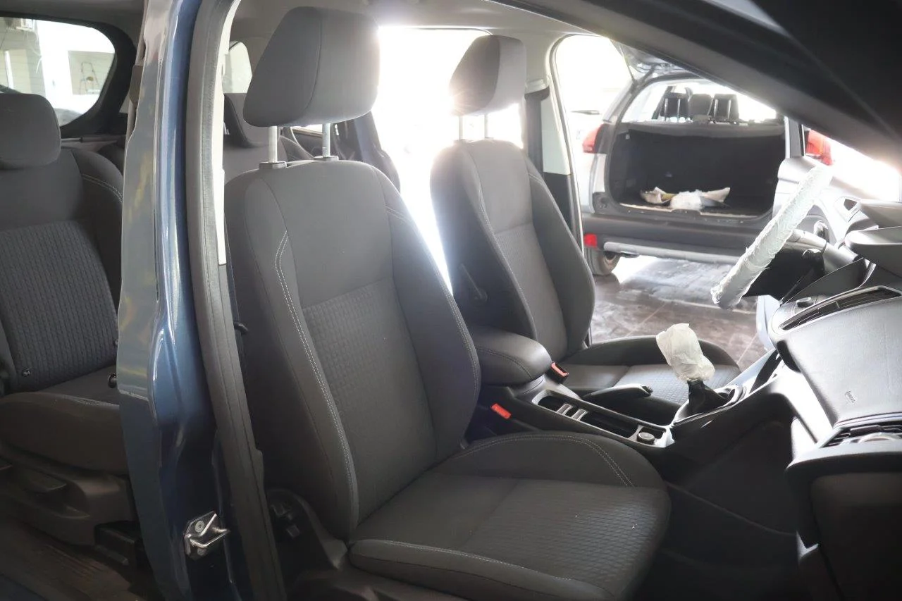 Ford Grand C-Max - View model 22