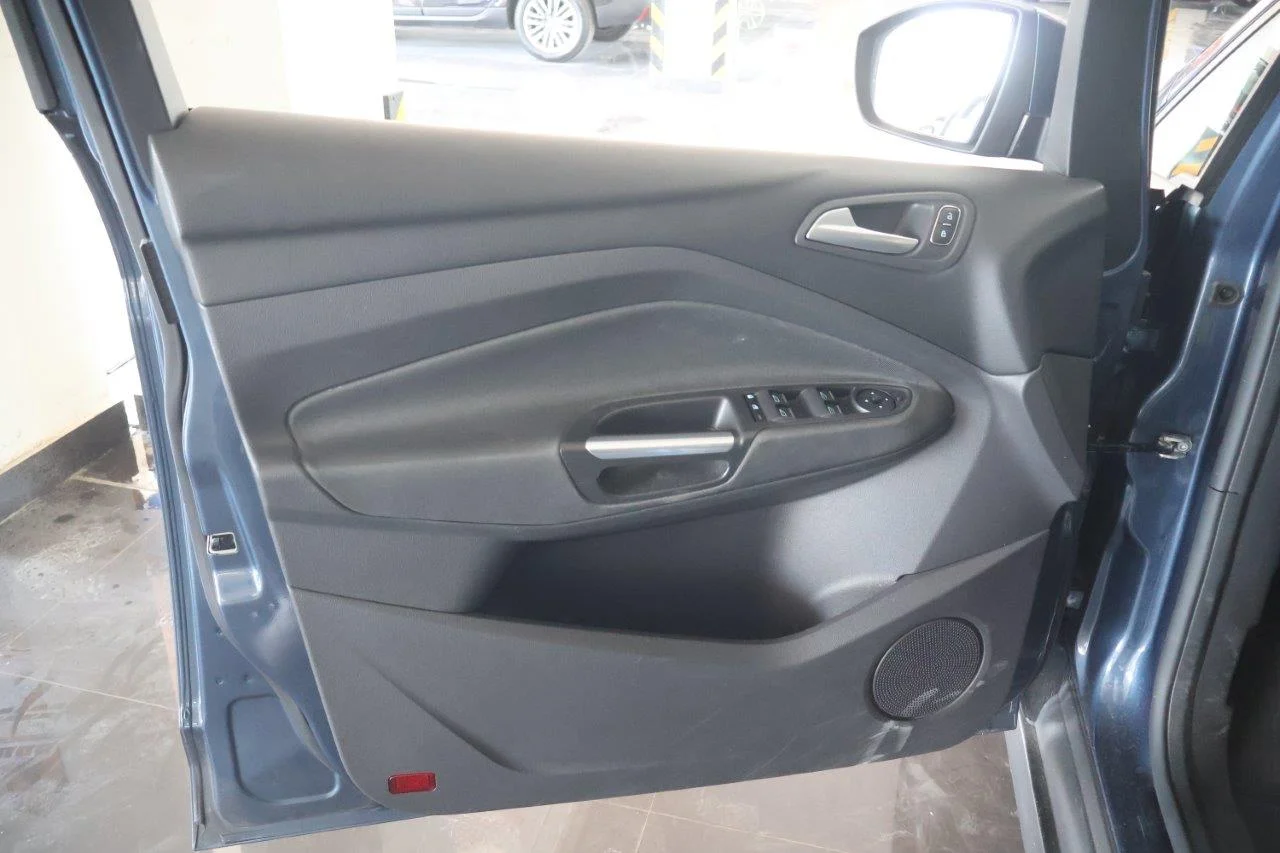 Ford Grand C-Max - View model 29