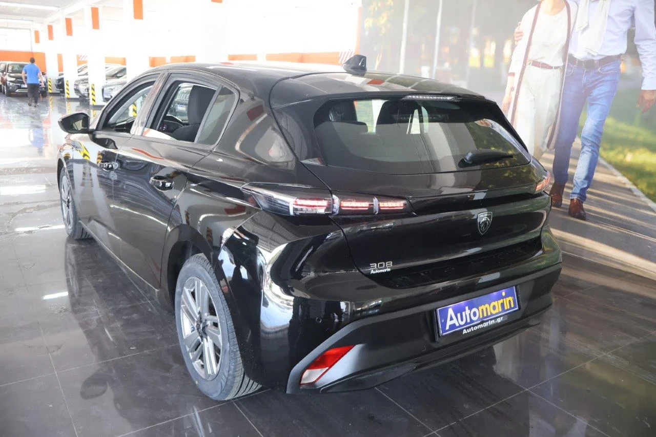 Peugeot 308 - View model 6
