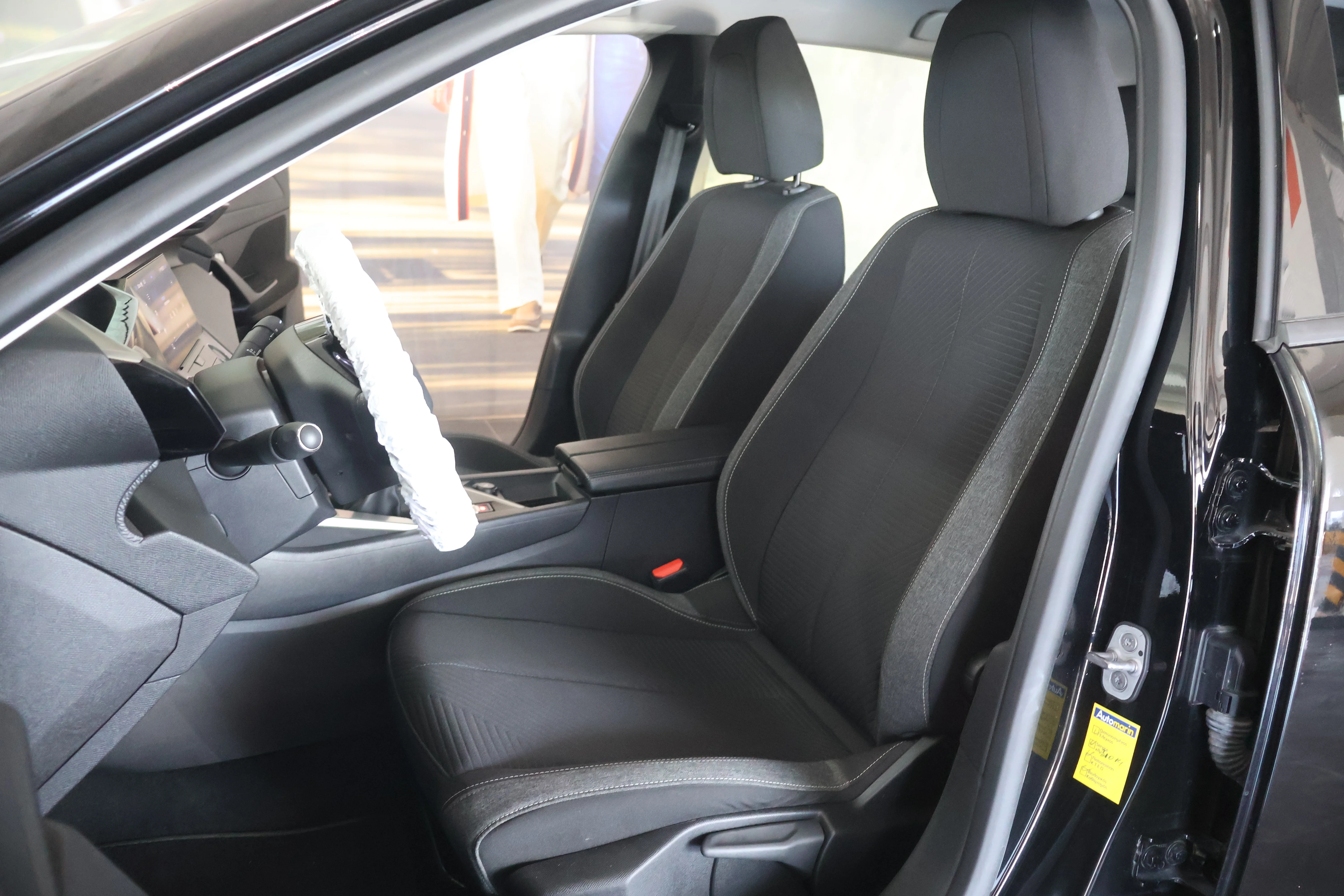 Peugeot 308 - View model 22