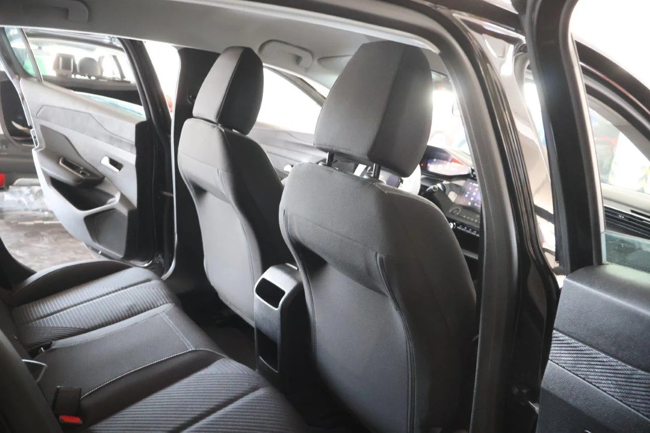 Peugeot 308 - View model 26