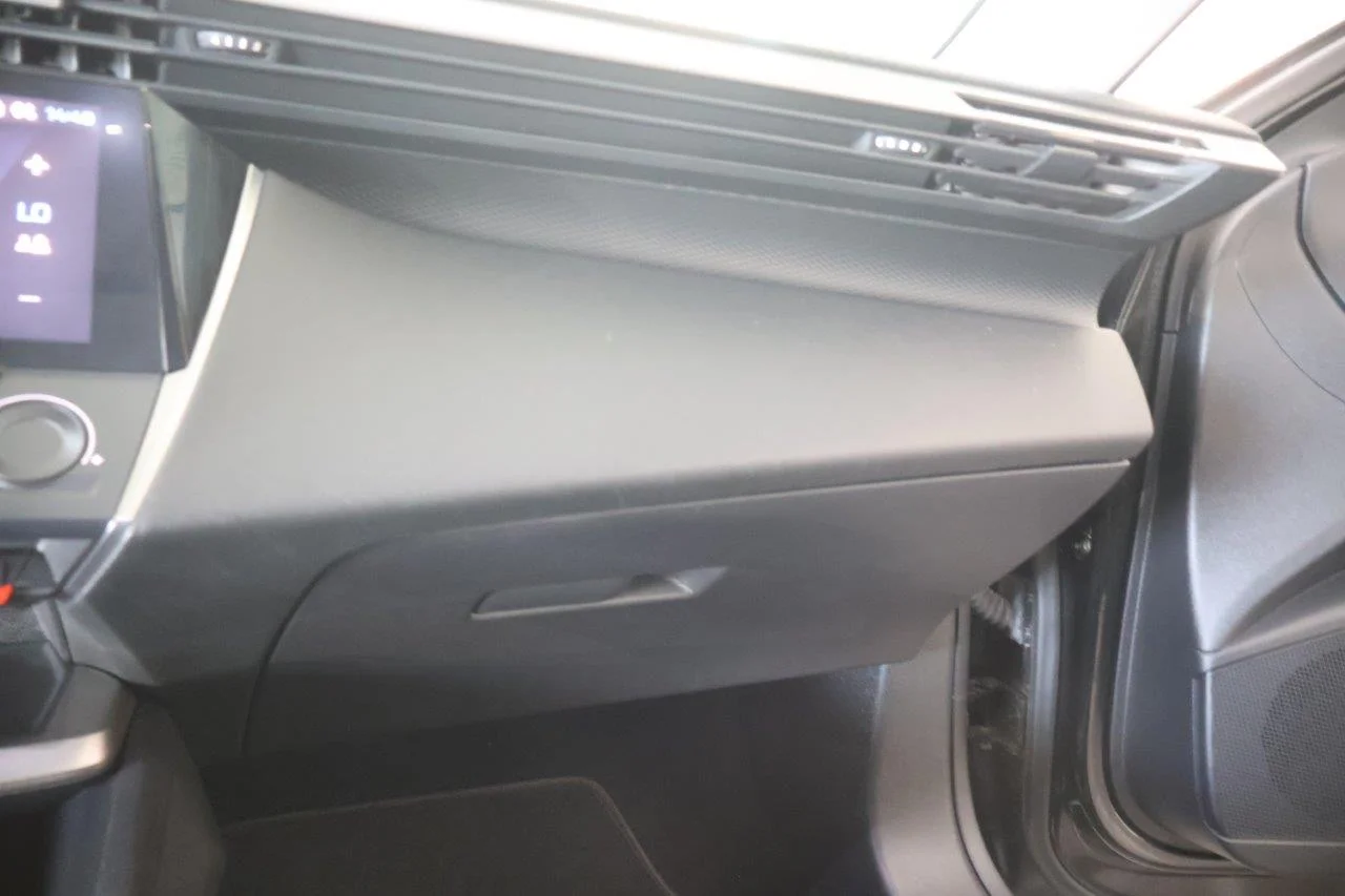 Peugeot 308 - View model 29