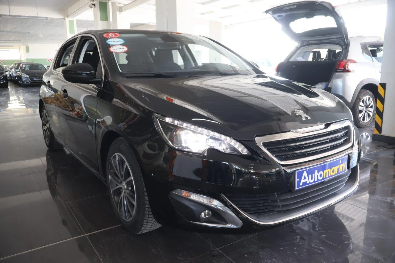View 4 - Peugeot 308 - 2017
