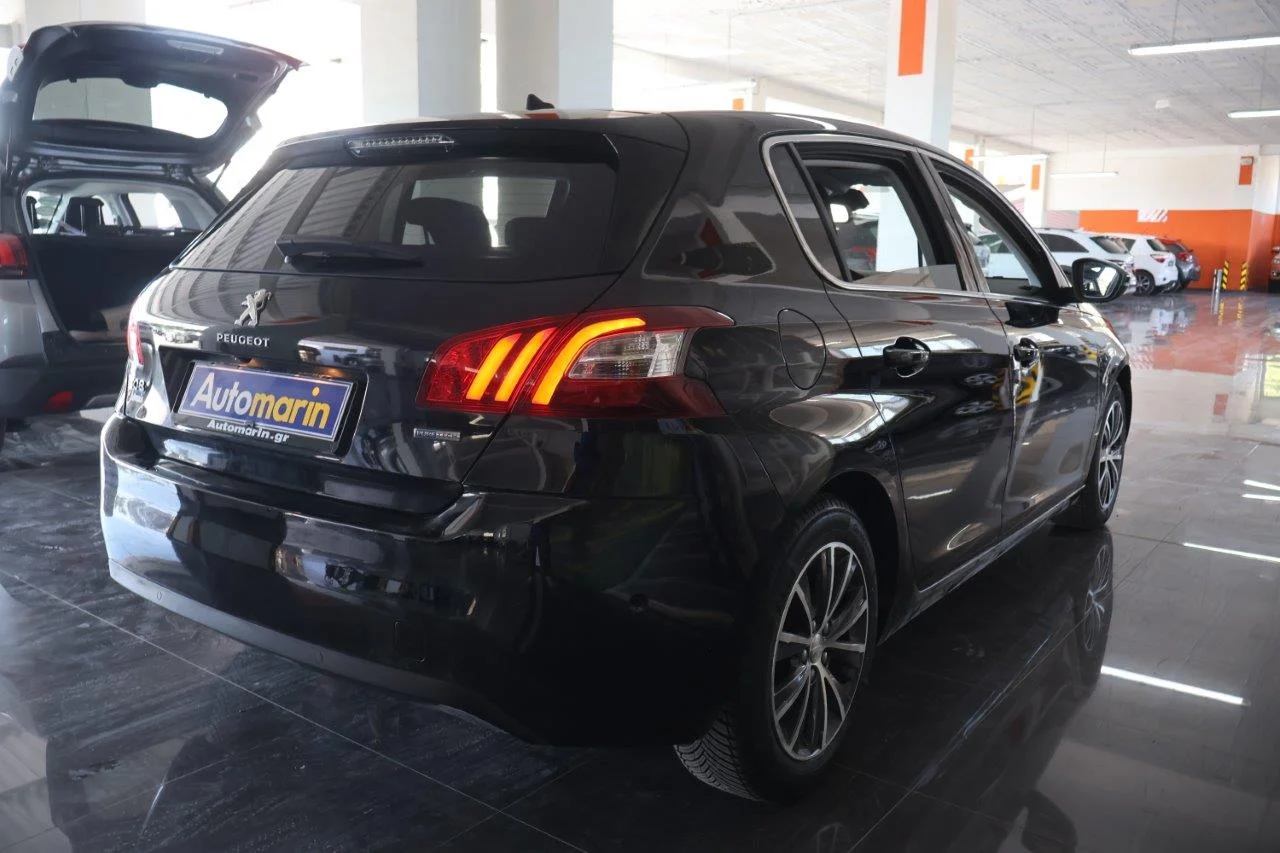 View 5 - Peugeot 308 - 2017