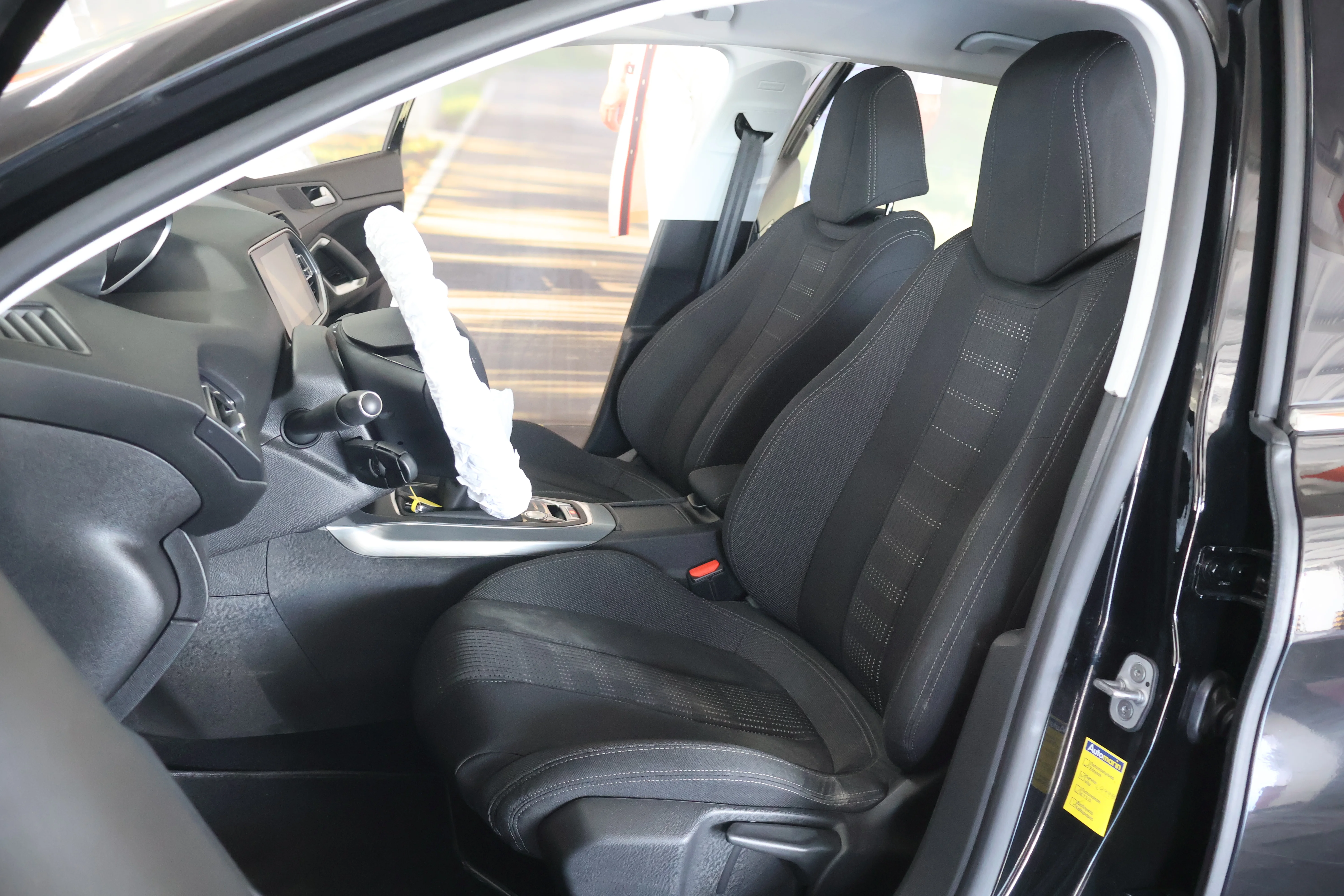 Peugeot 308 - View model 21