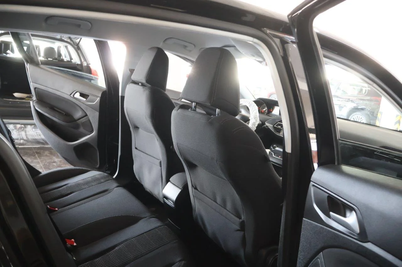 Peugeot 308 - View model 25
