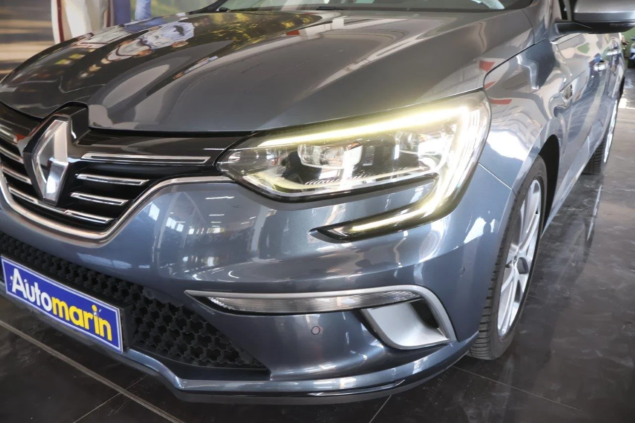 Renault Megane - View model 15