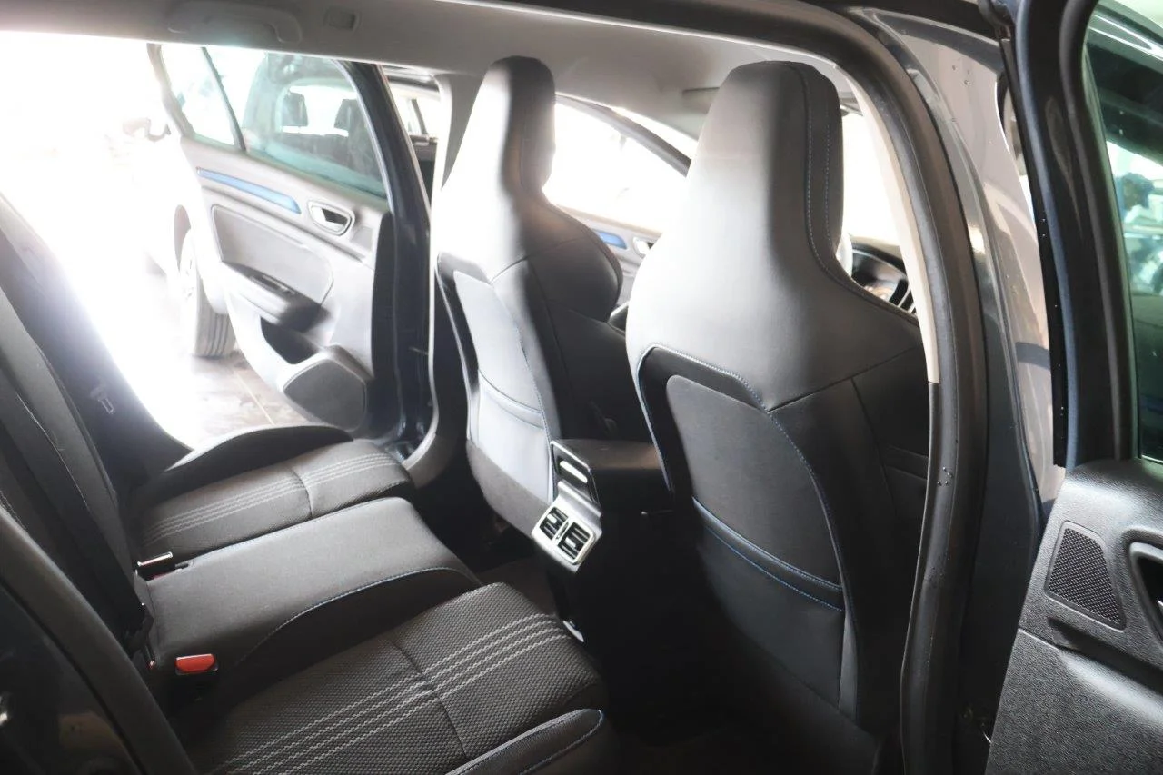 Renault Megane - View model 23