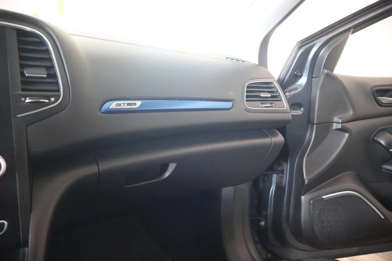 Renault Megane - View model 29