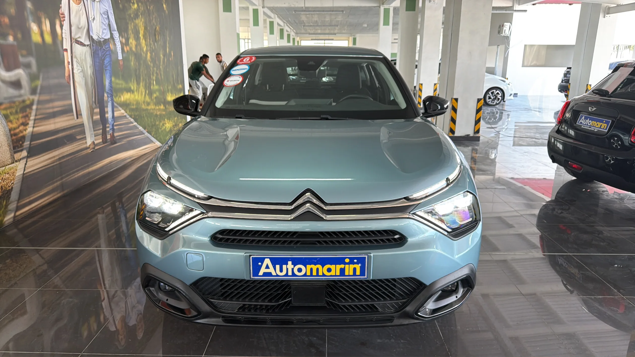 View 2 - Citroen C4 - 2022
