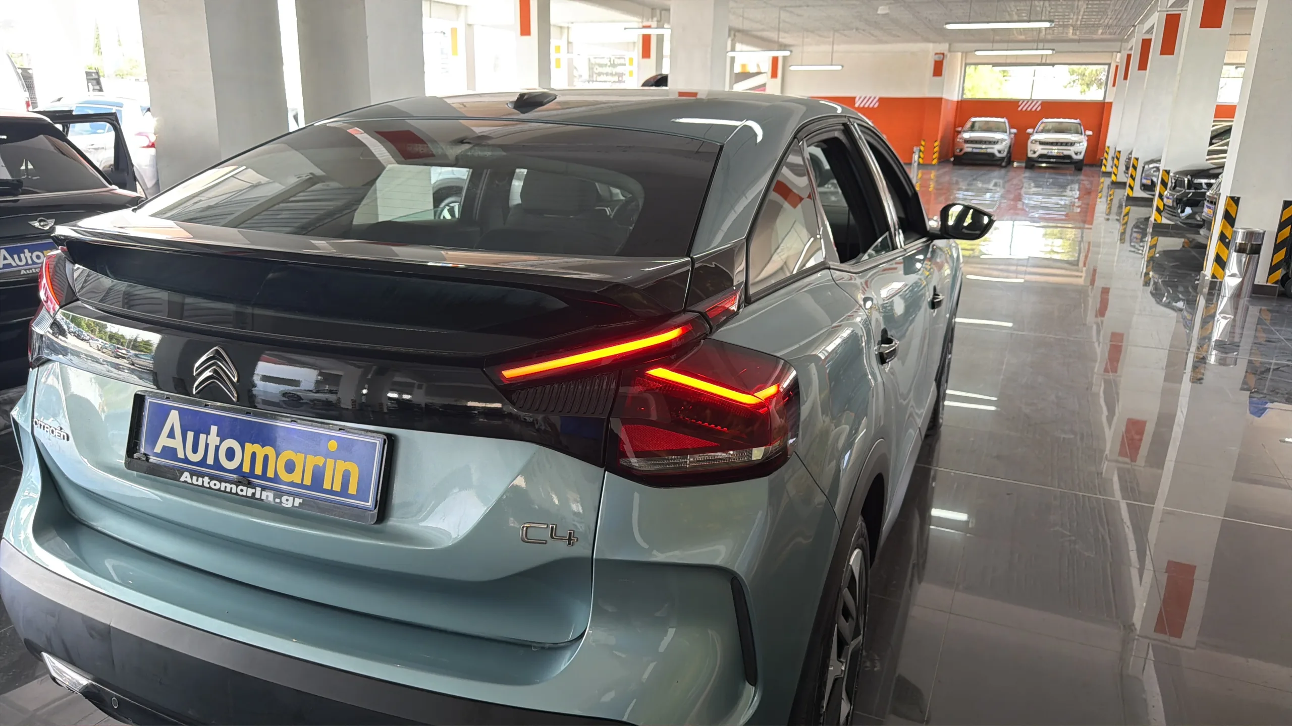 Citroen C4 - View model 6