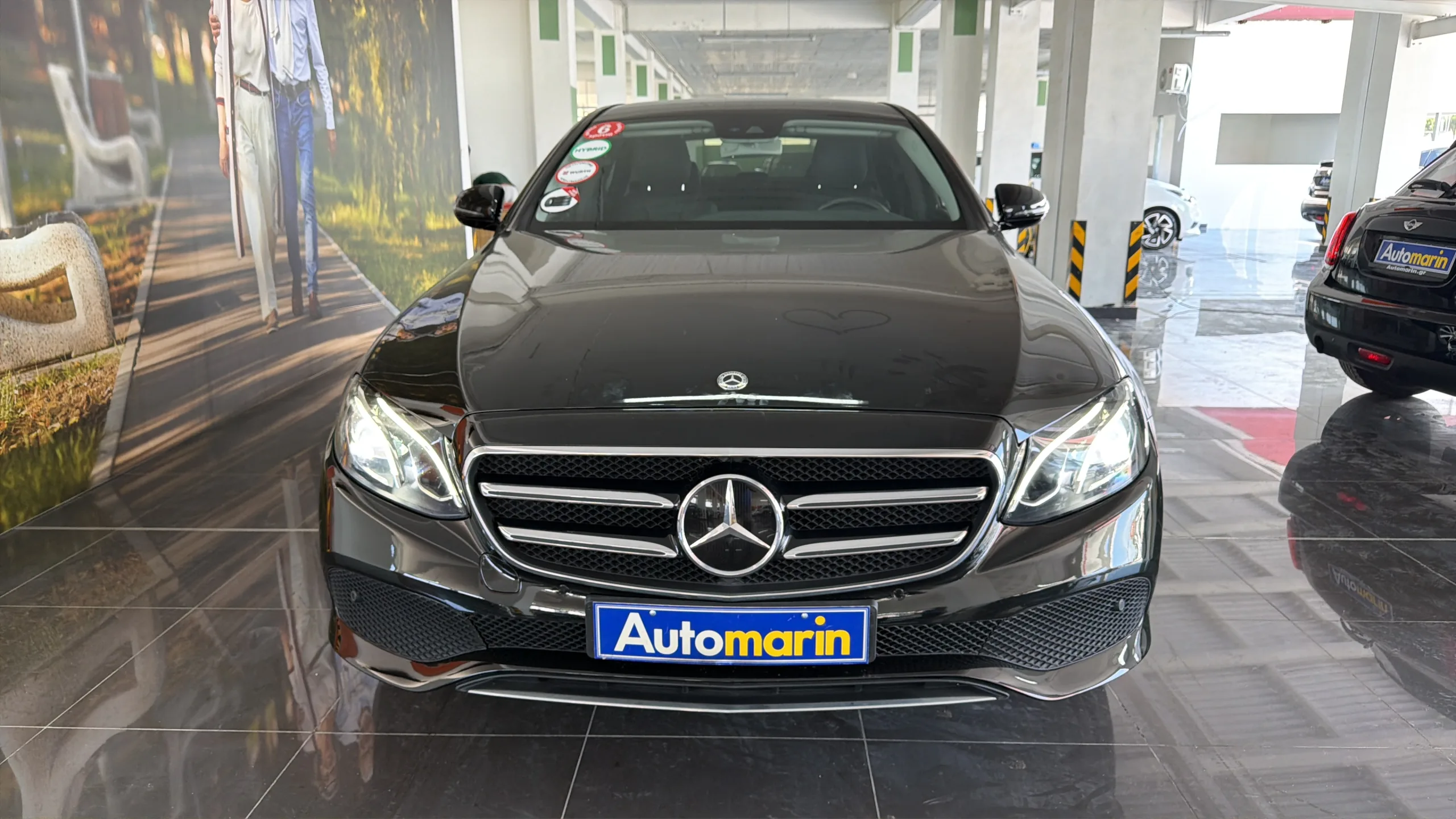 View 2 - Mercedes-Benz E 300 - 2019