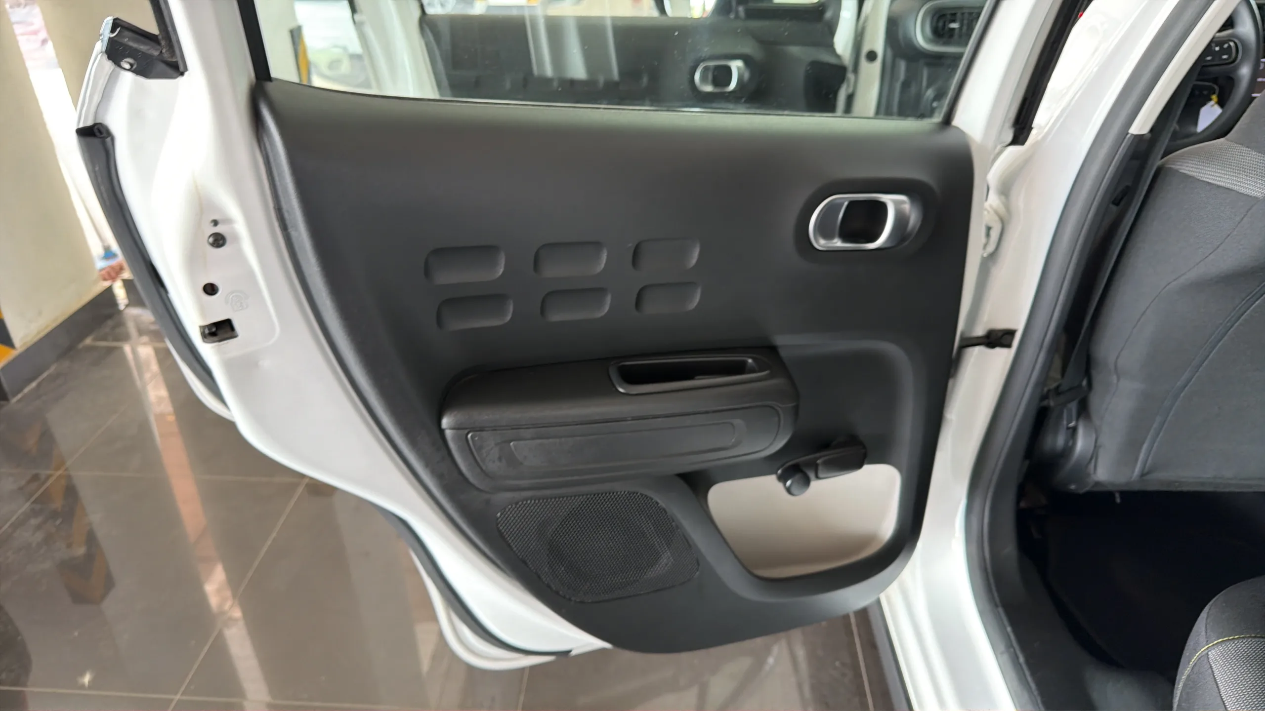 Citroen C3 - View model 27