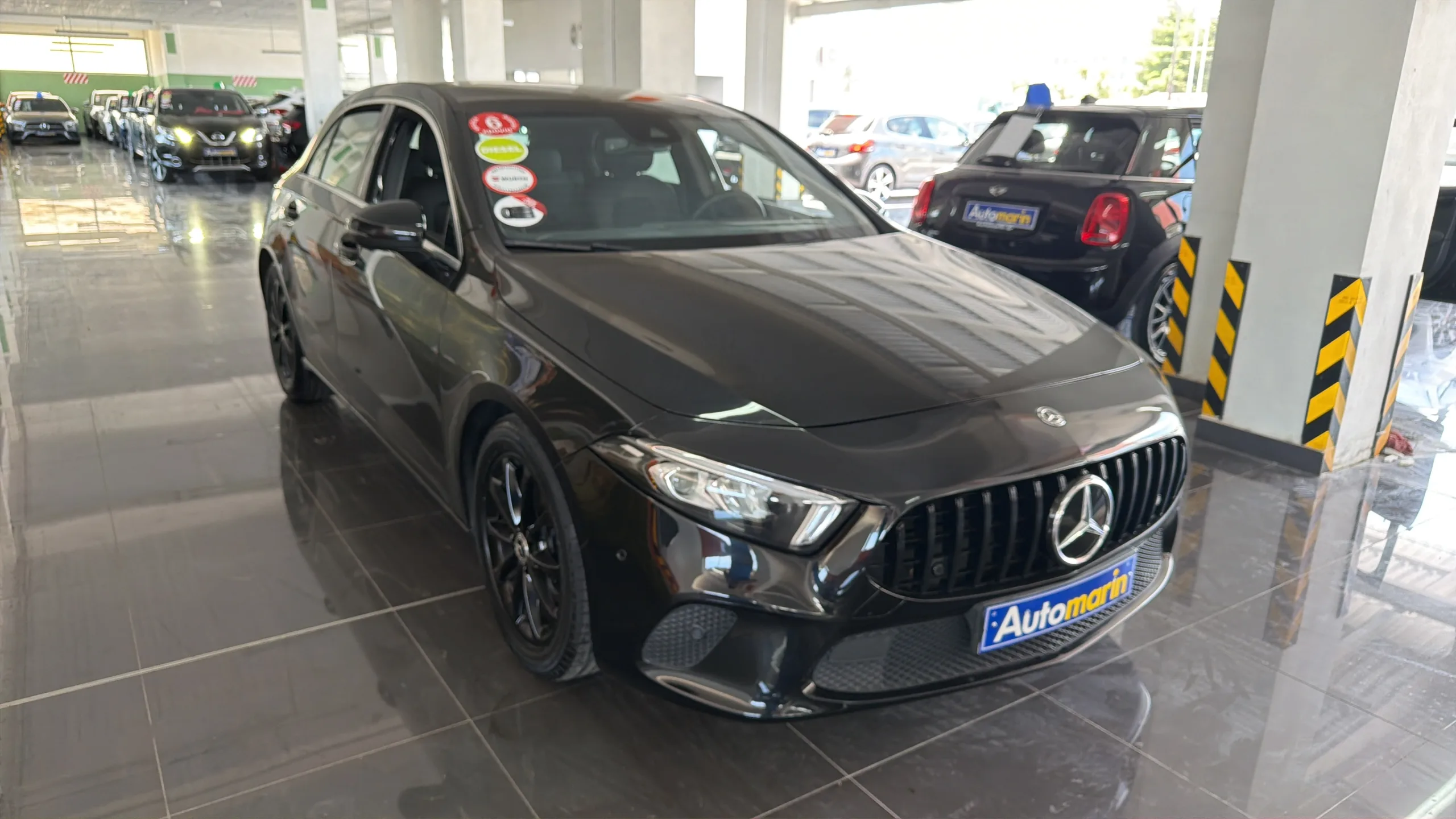 View 3 - Mercedes-Benz A 180 - 2020