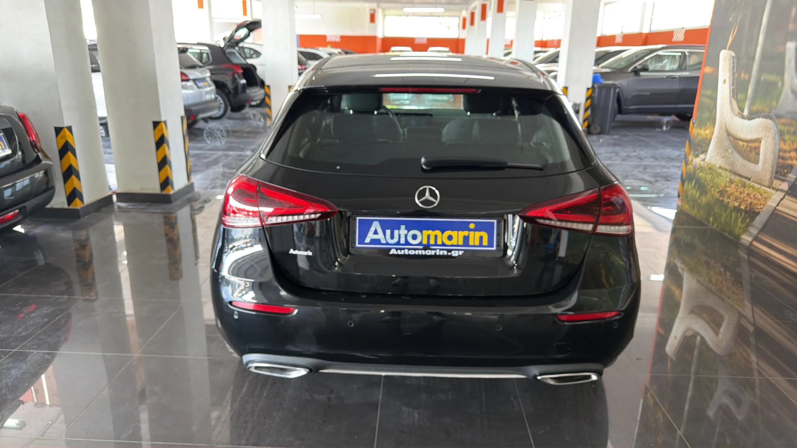 View 5 - Mercedes-Benz A 180 - 2020