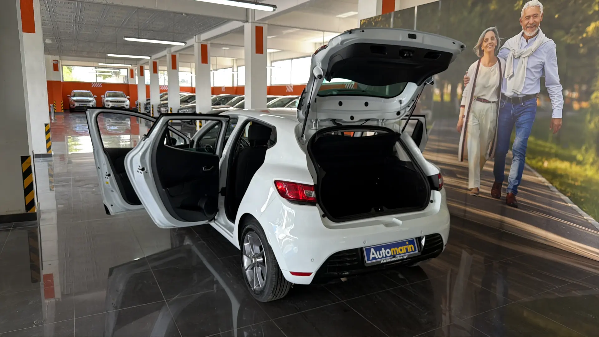 Renault Clio - View model 14