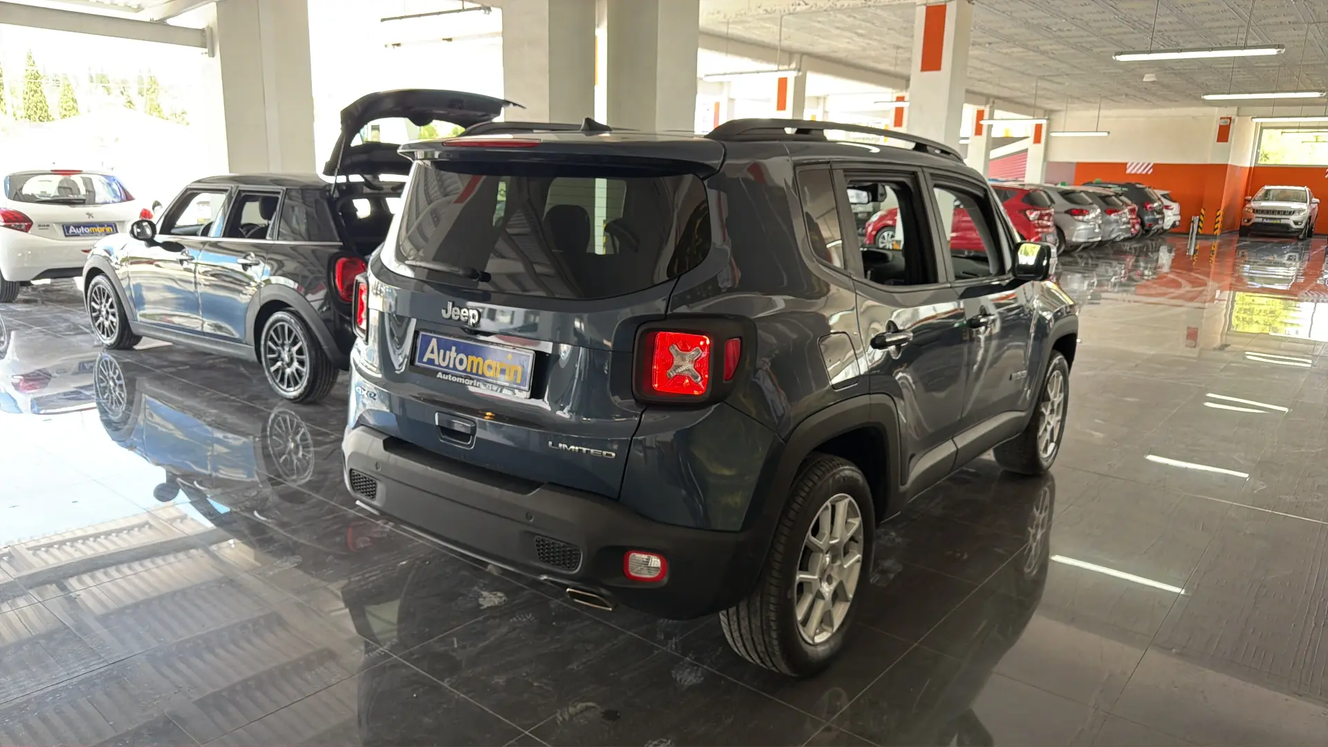 View 4 - Jeep Renegade - 2022