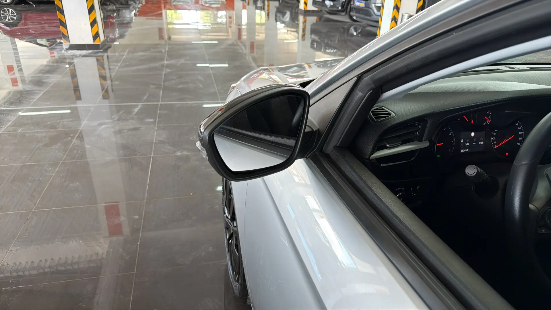 Opel Corsa - View model 9