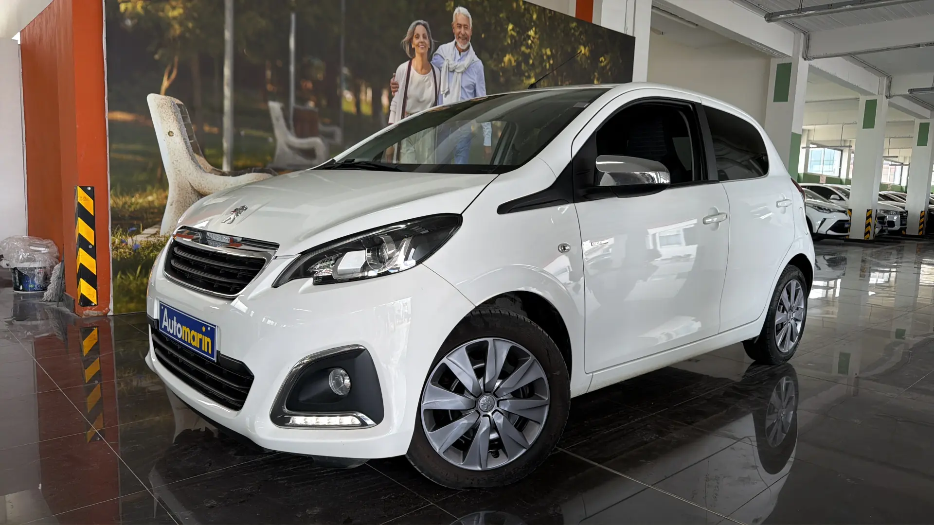 View 1 - Peugeot 108 - 2021