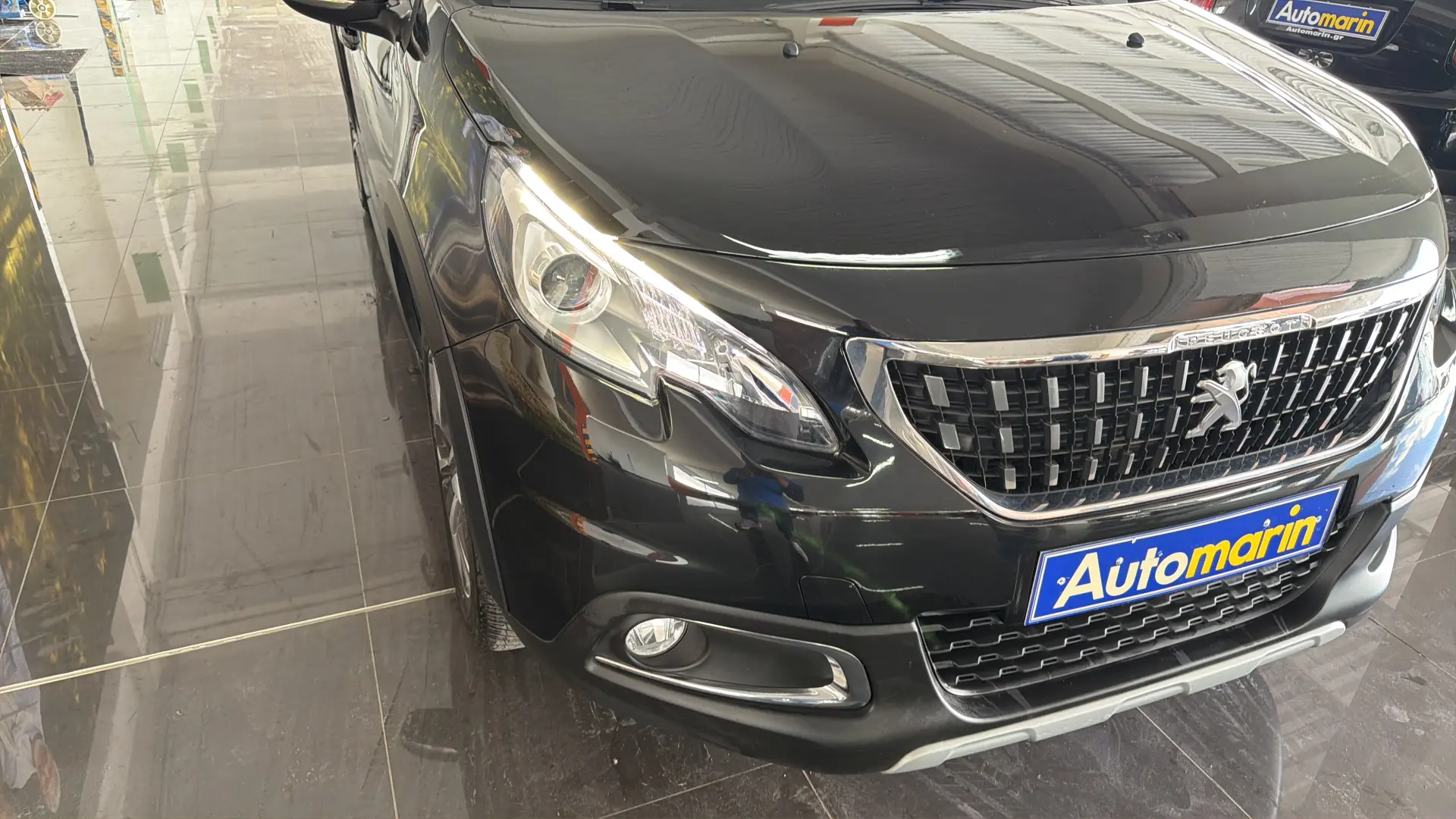 Peugeot 2008 - View model 12