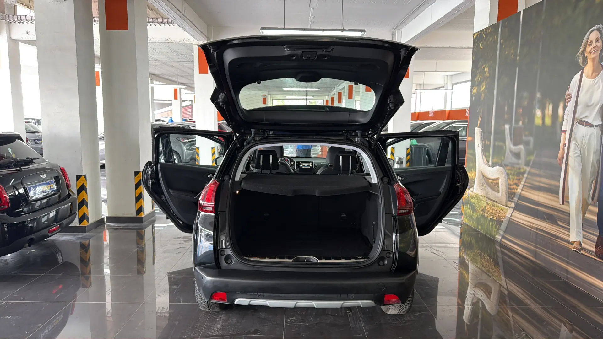 Peugeot 2008 - View model 14