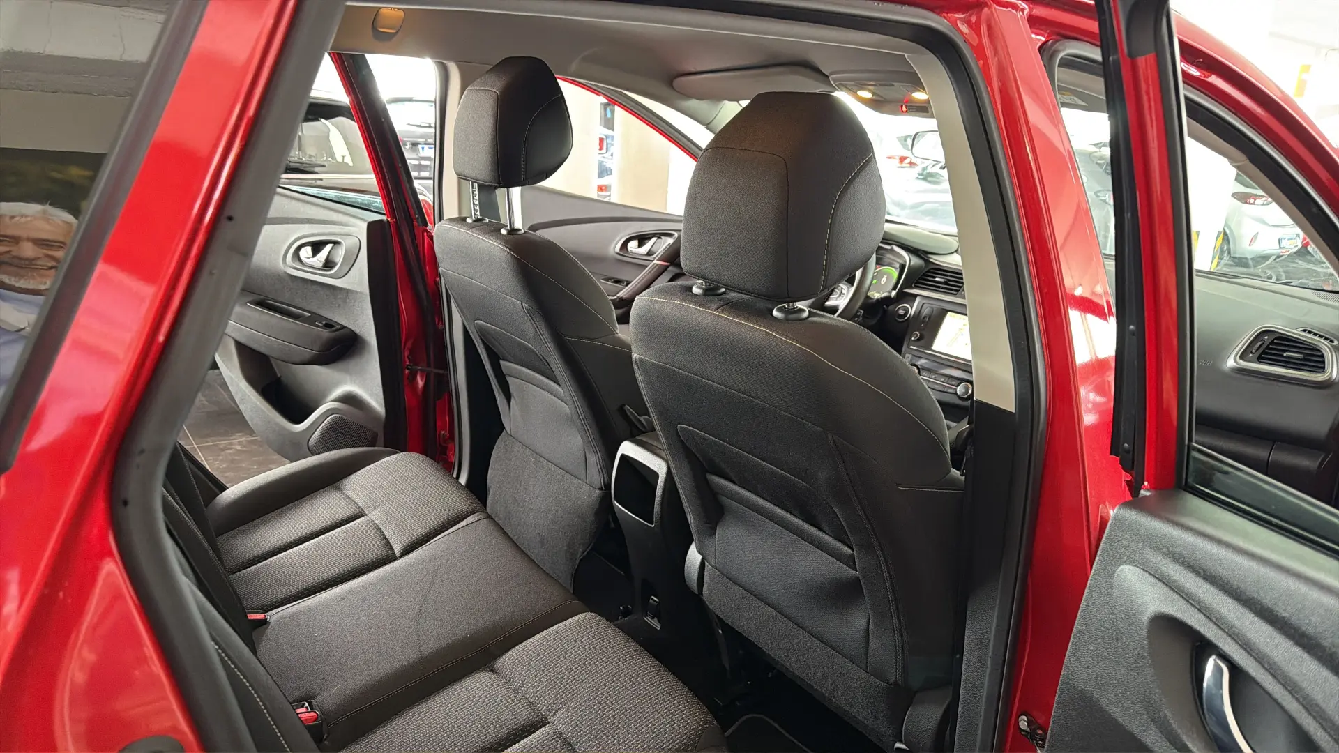 Renault Kadjar - View model 23