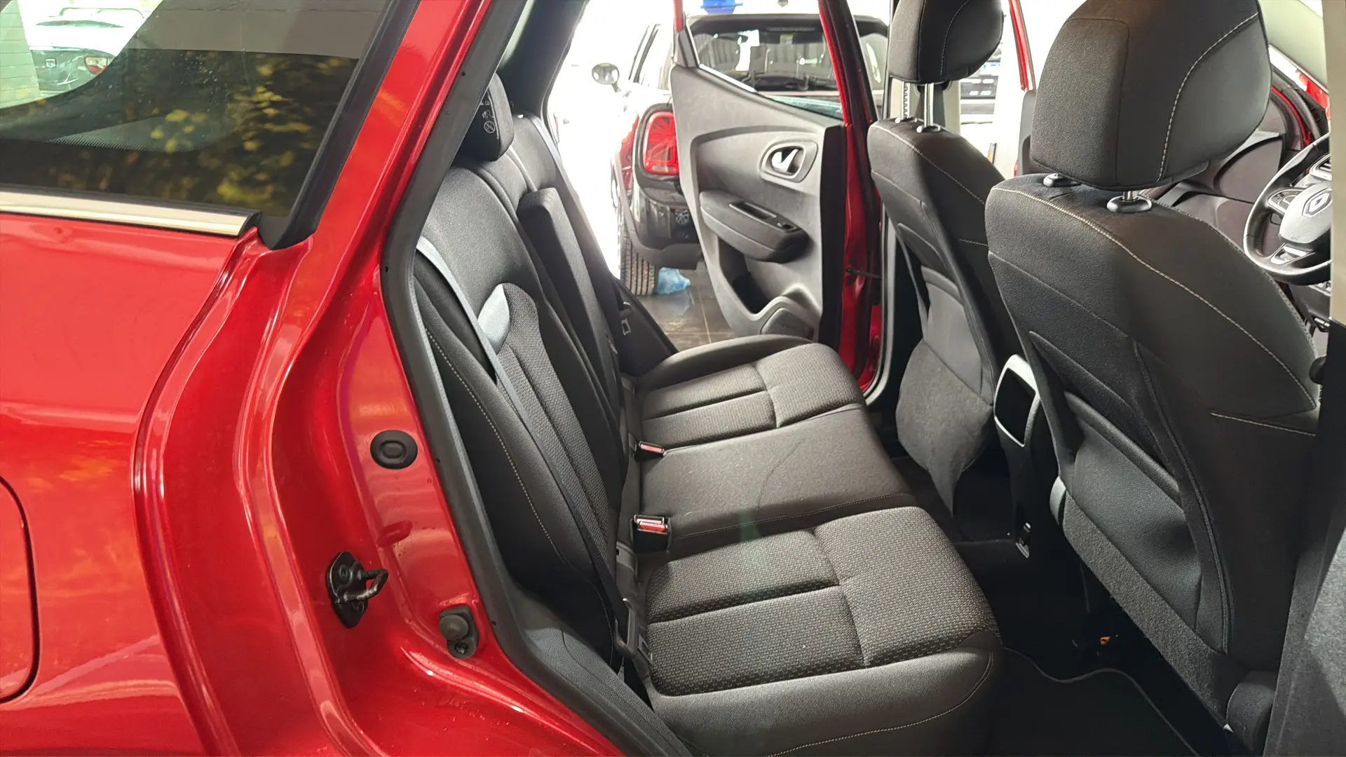 Renault Kadjar - View model 24