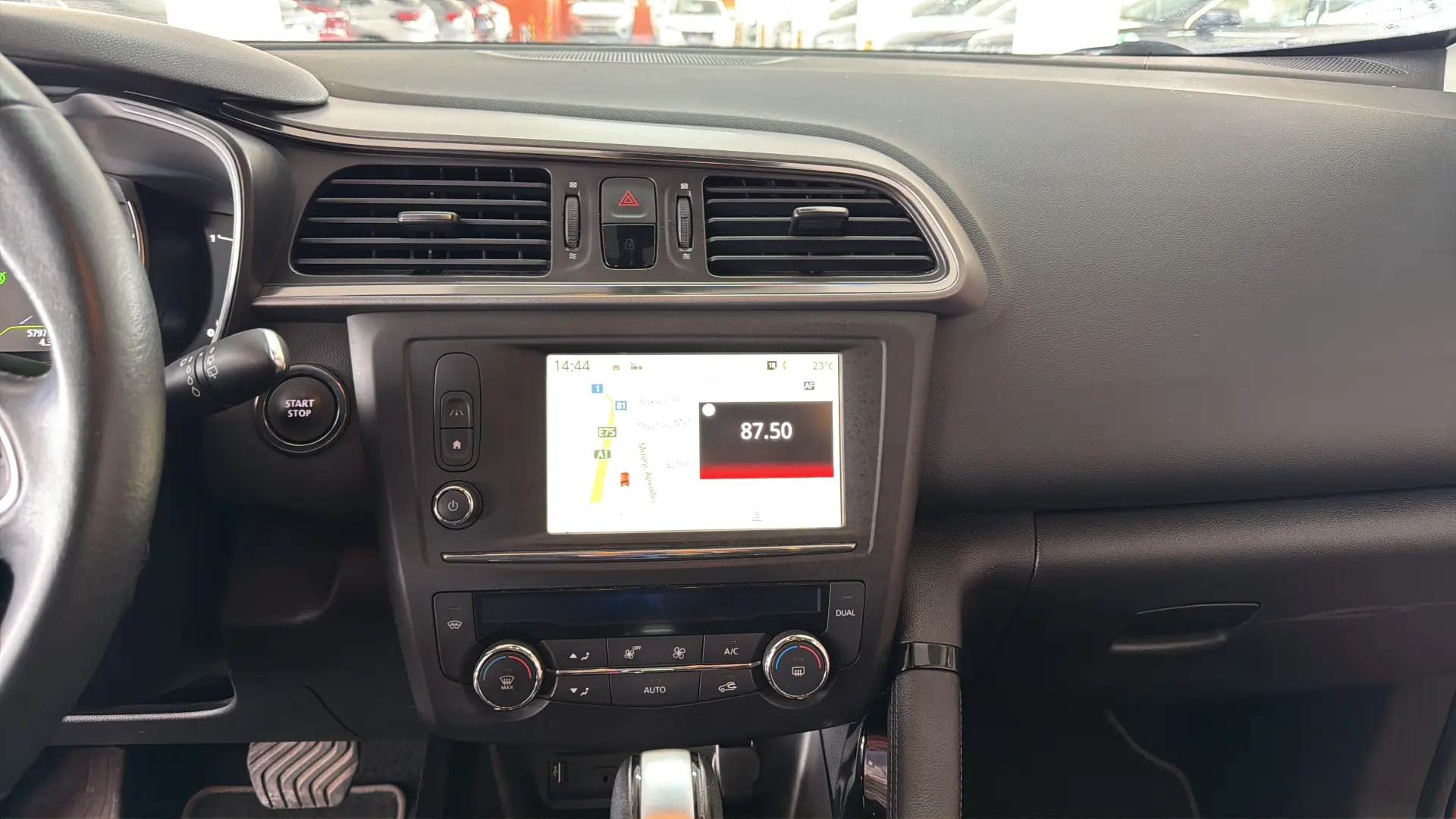 Renault Kadjar - View model 25