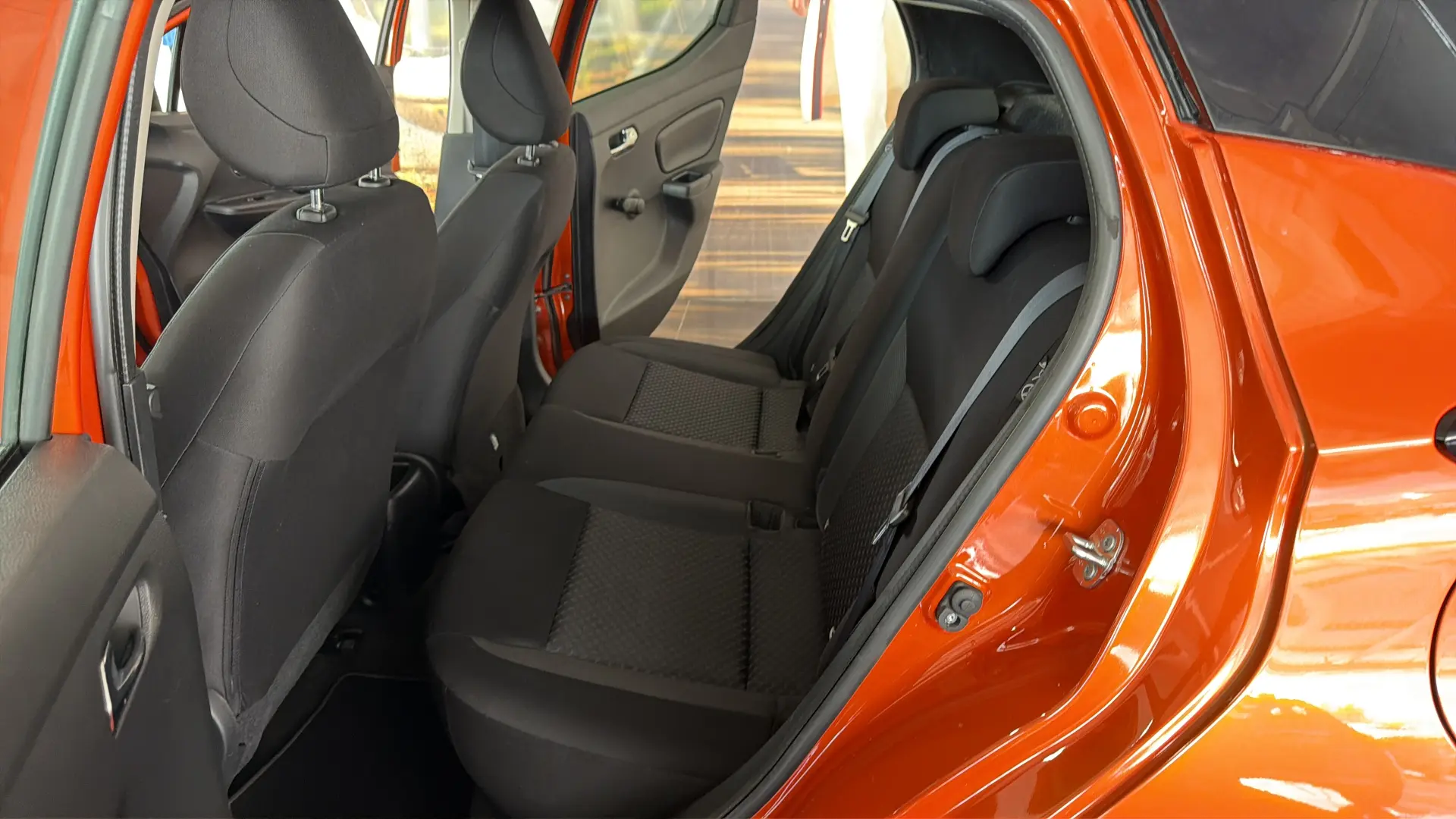 Nissan Micra - View model 22