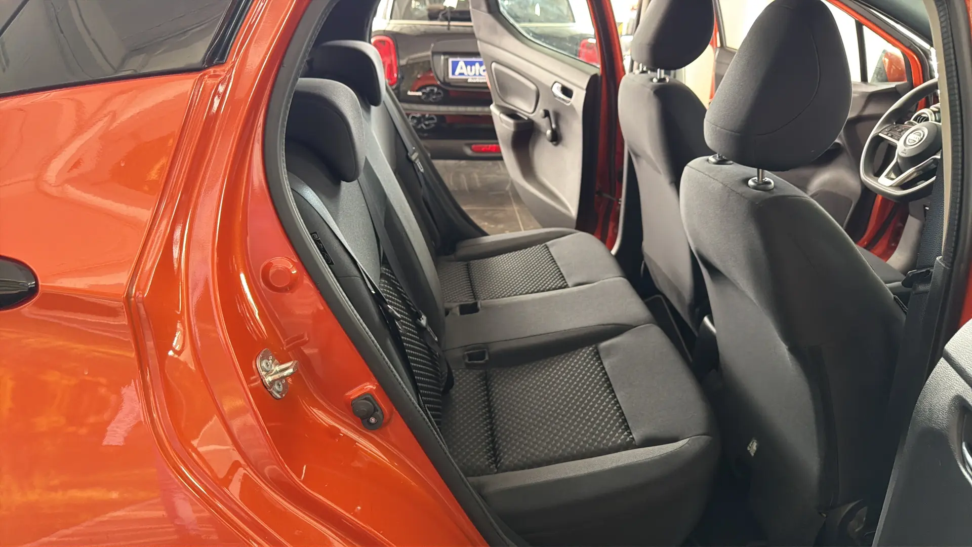 Nissan Micra - View model 24
