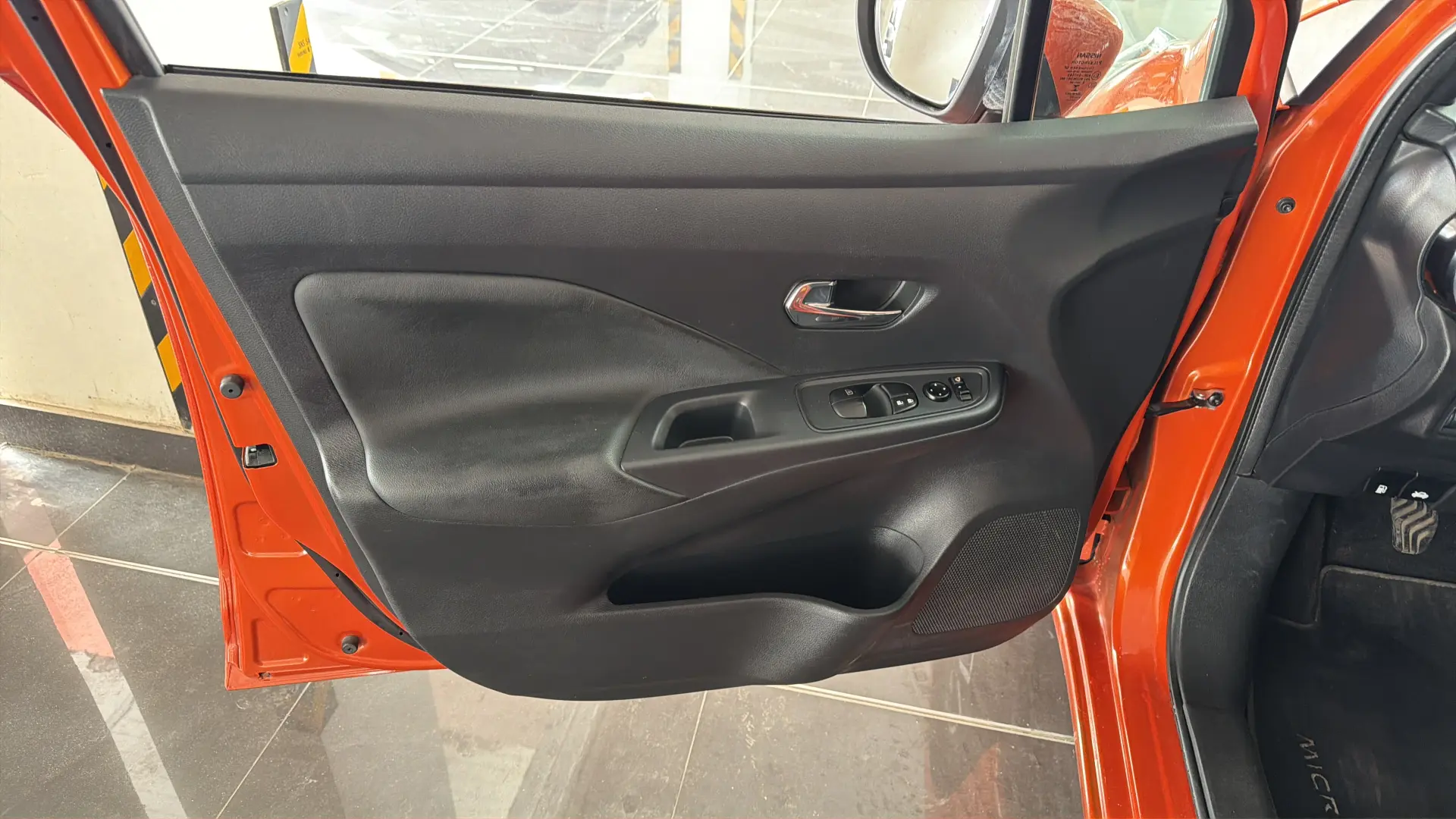 Nissan Micra - View model 28