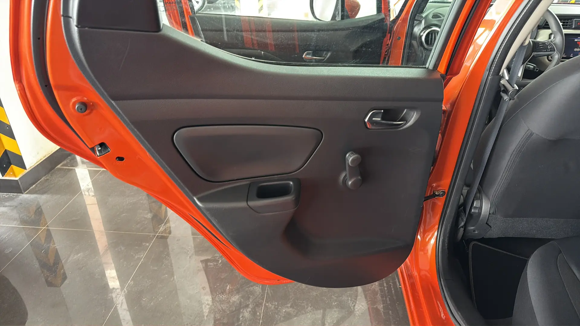 Nissan Micra - View model 30