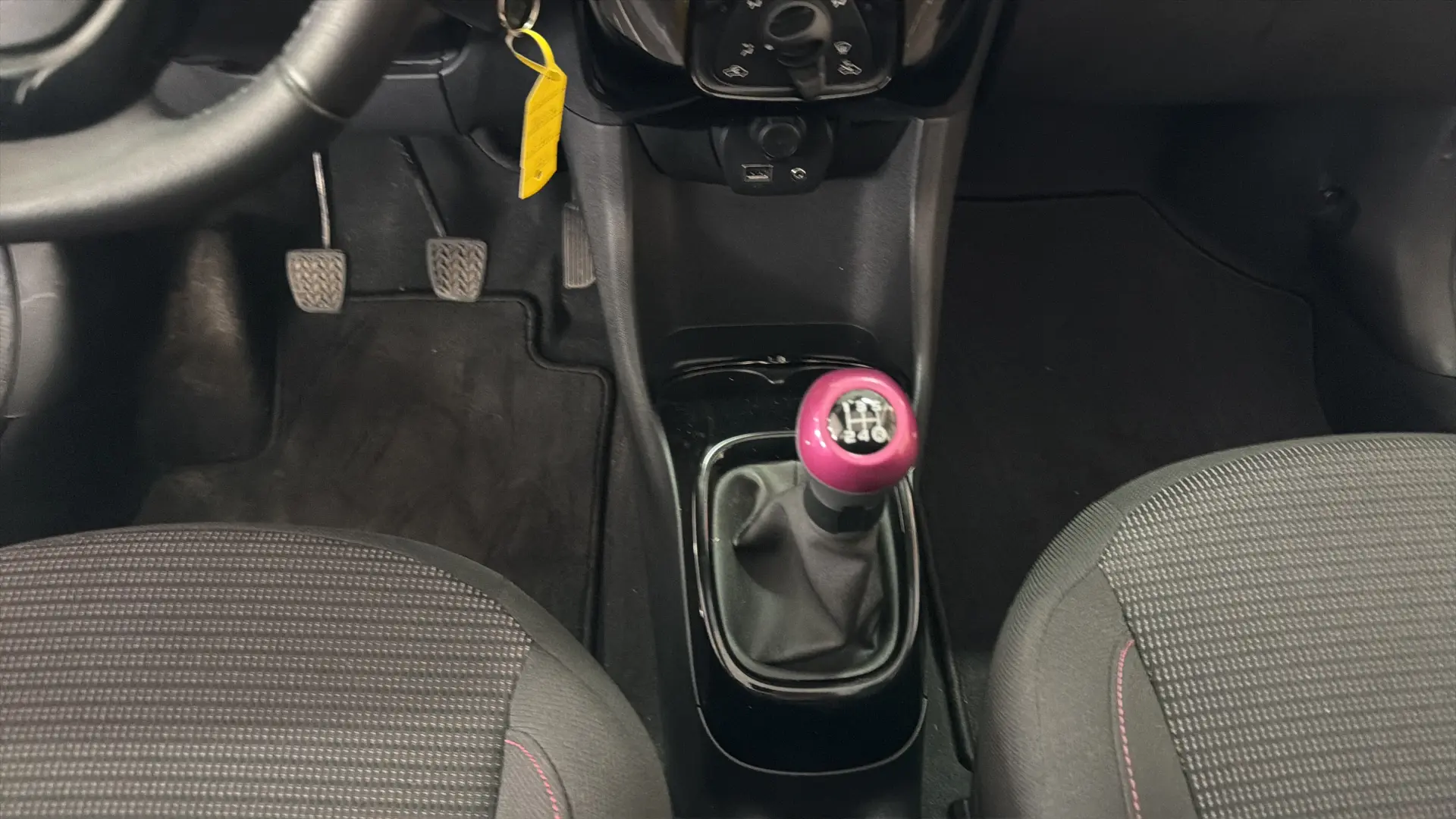 Toyota Aygo - View model 30