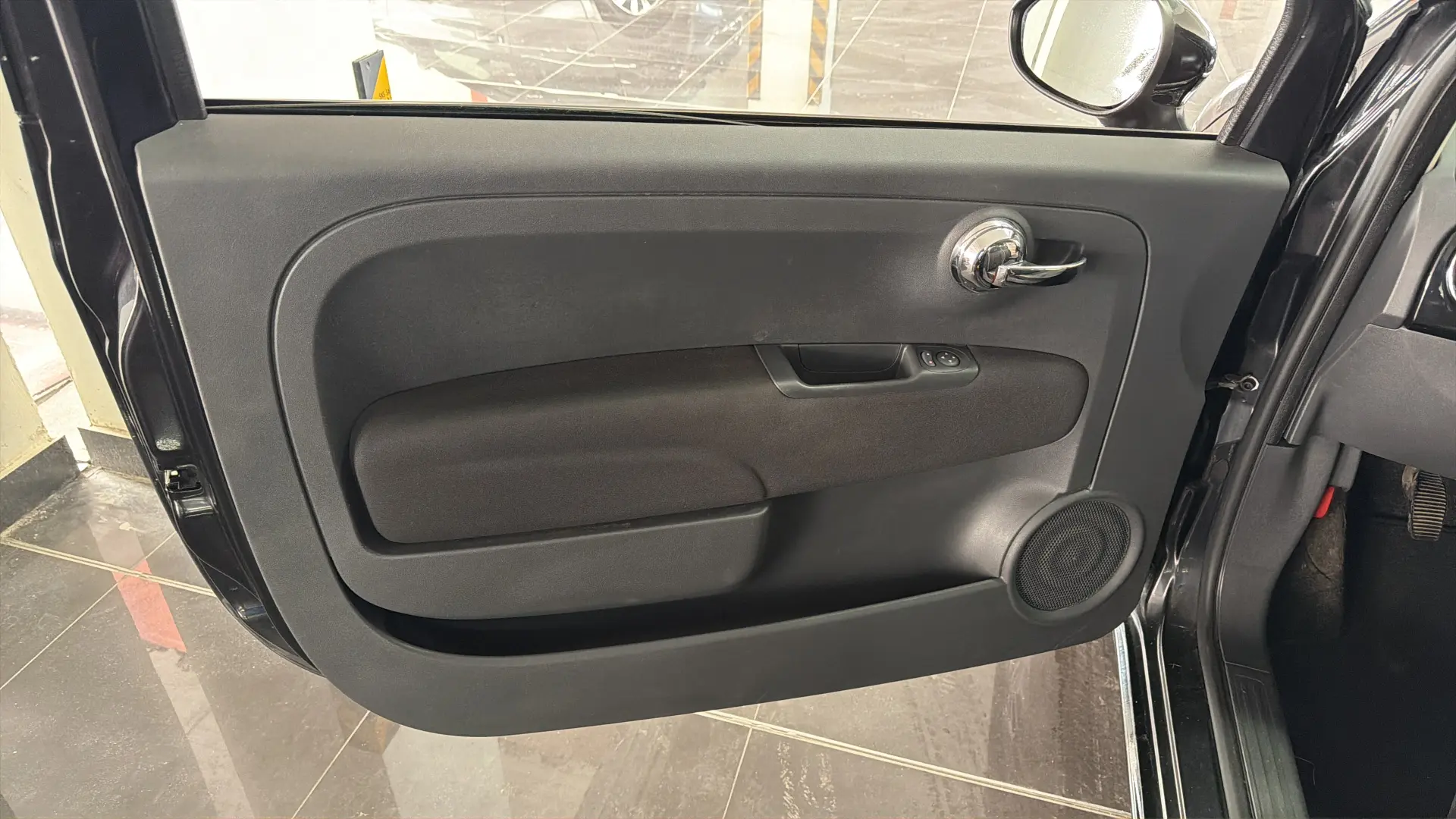 Fiat 500 - View model 25