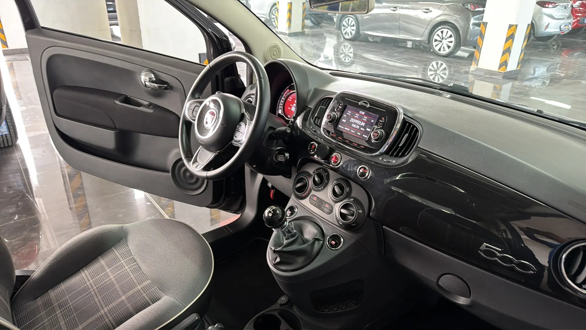 Fiat 500 - View model 26