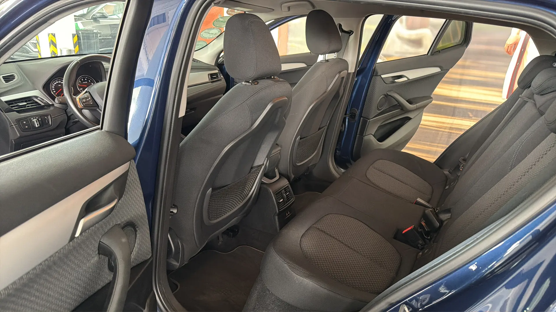 Bmw X2 - View model 24