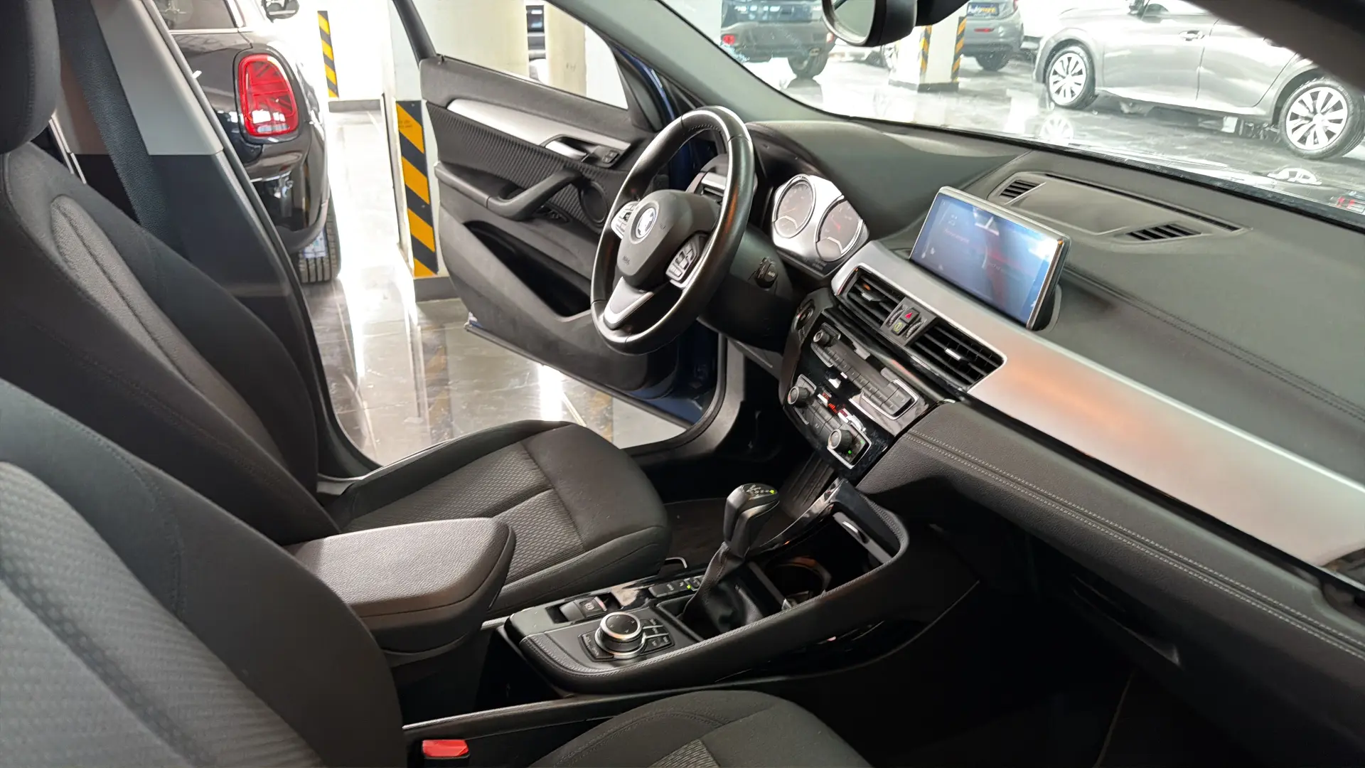 Bmw X2 - View model 37