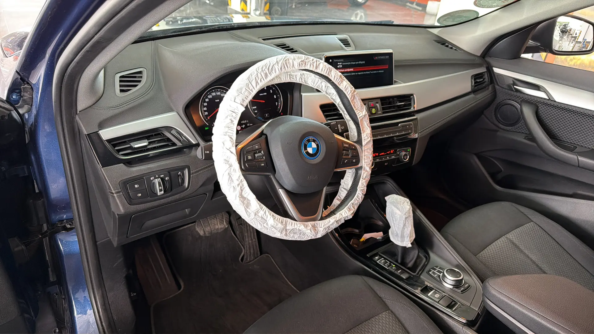 Bmw X2 - View model 38