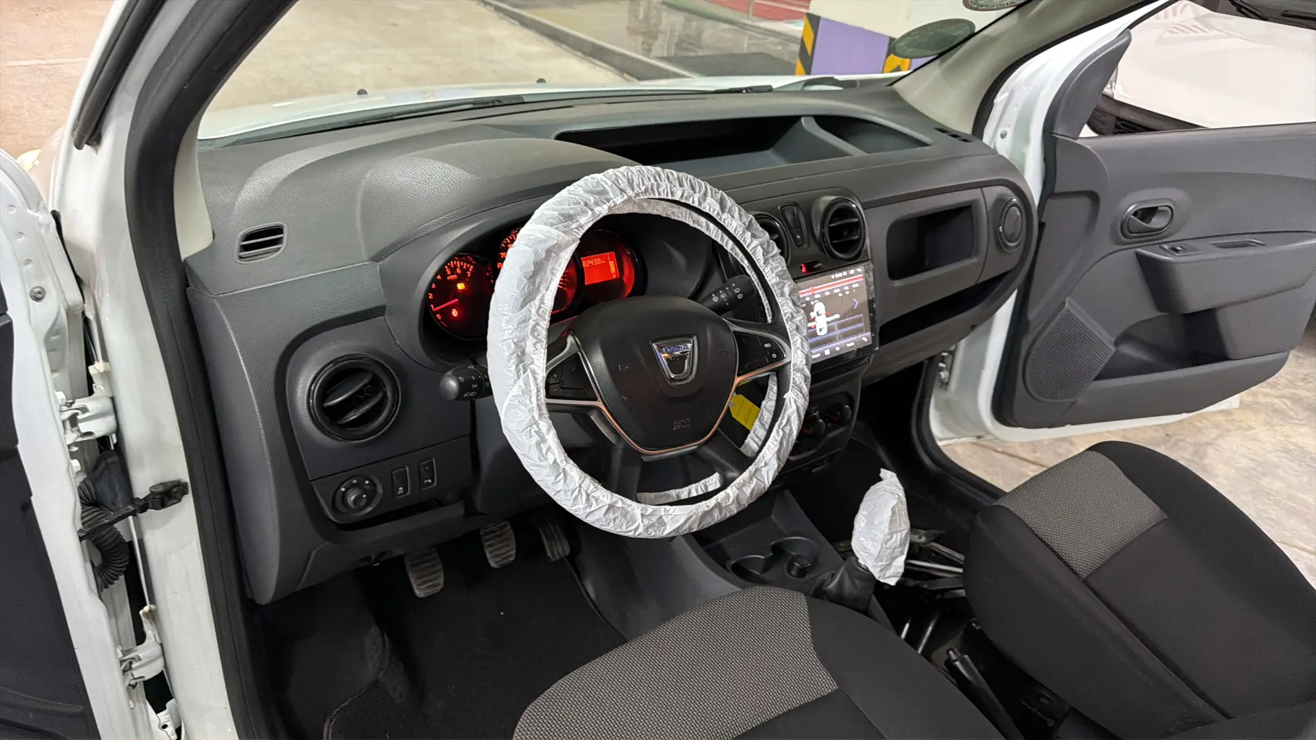 Dacia Dokker - View model 24