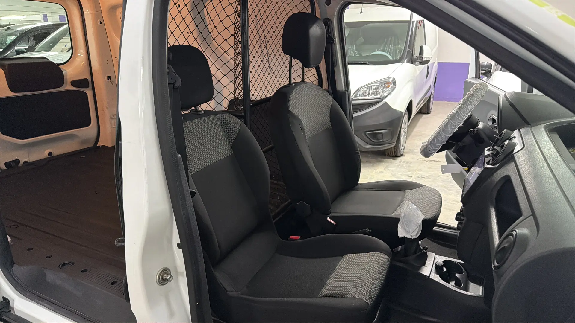 Dacia Dokker - View model 26