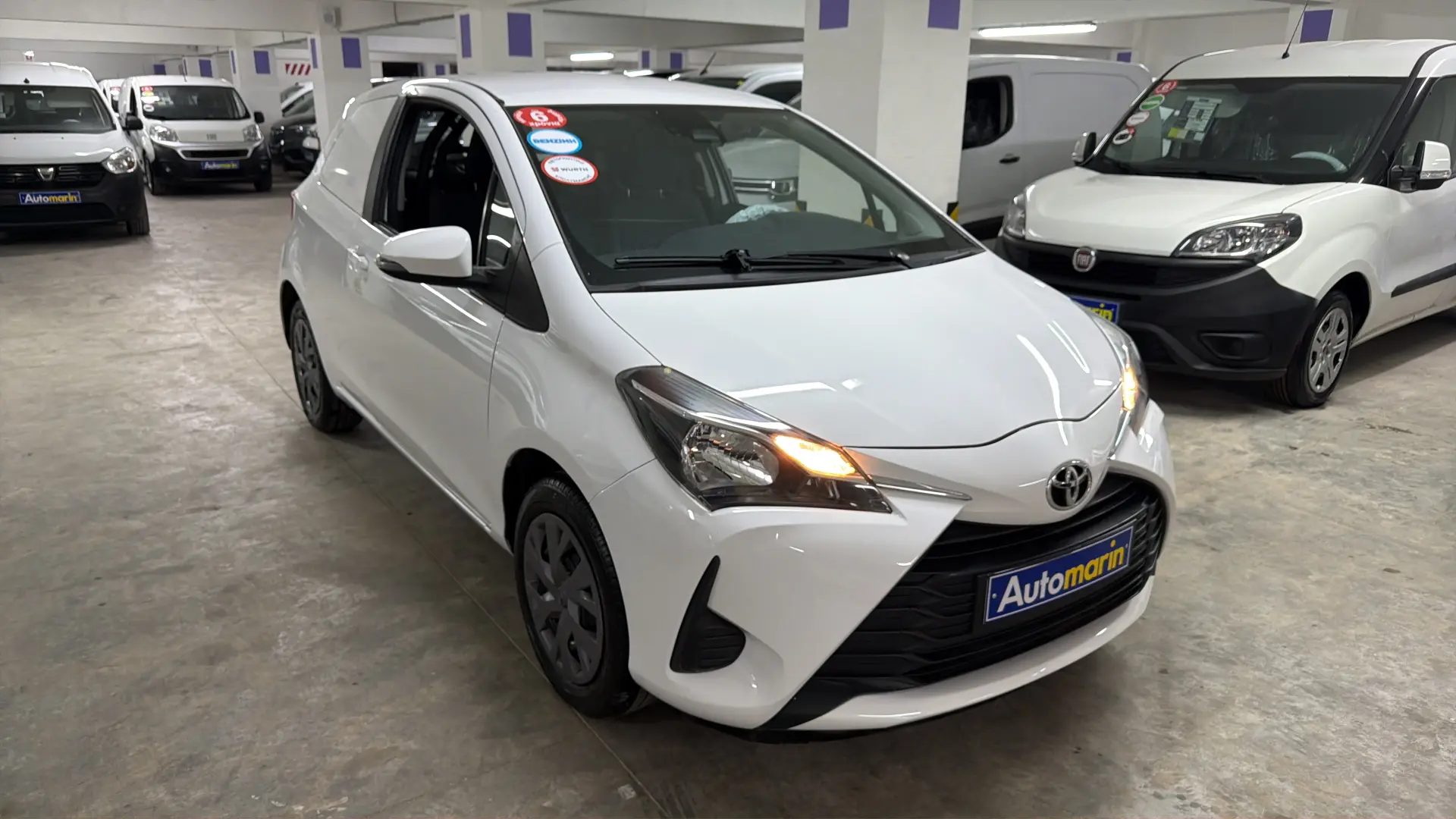 View 3 - Toyota Yaris - 2020