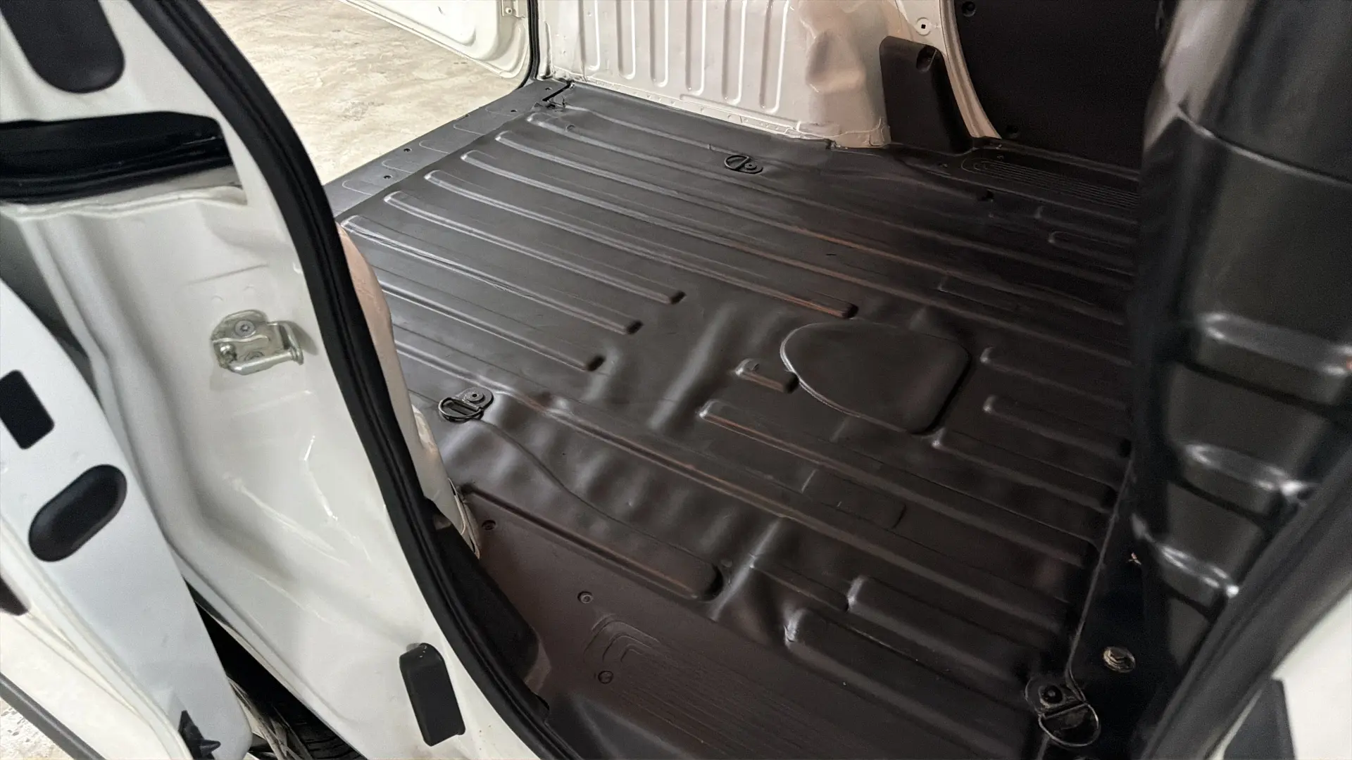 Fiat Fiorino - View model 17