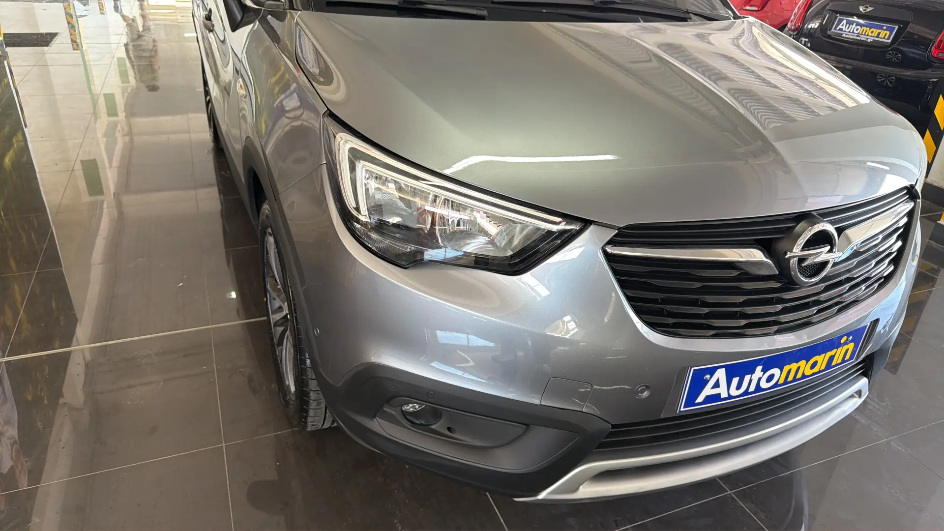Opel Crossland X - View model 11