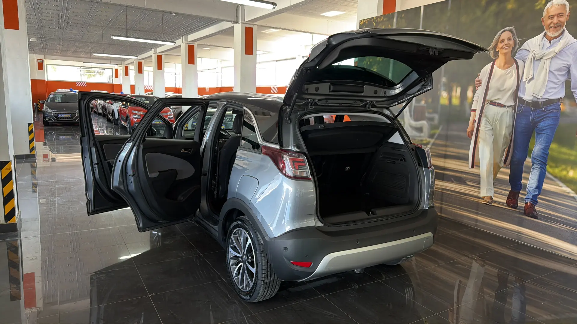 Opel Crossland X - View model 14