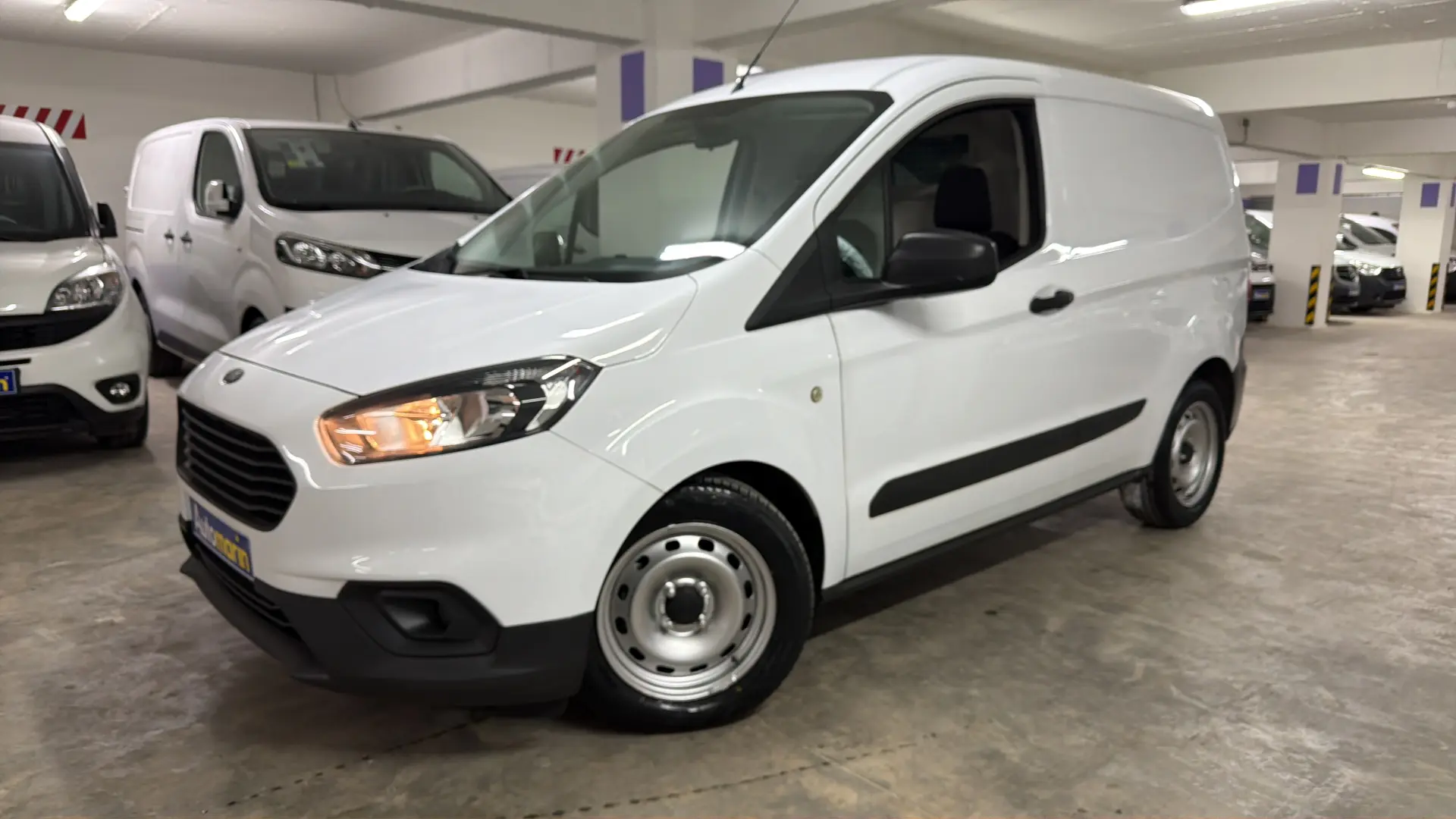 View 1 - Ford Transit - 2019