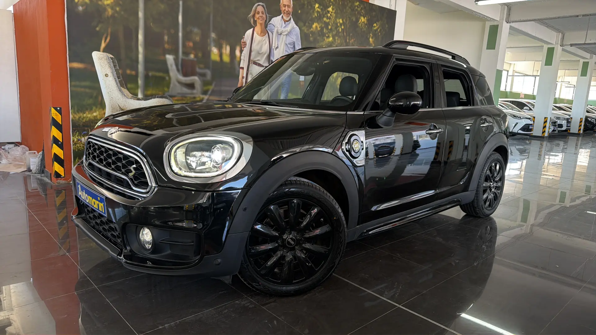 View 1 - Mini Countryman - 2019