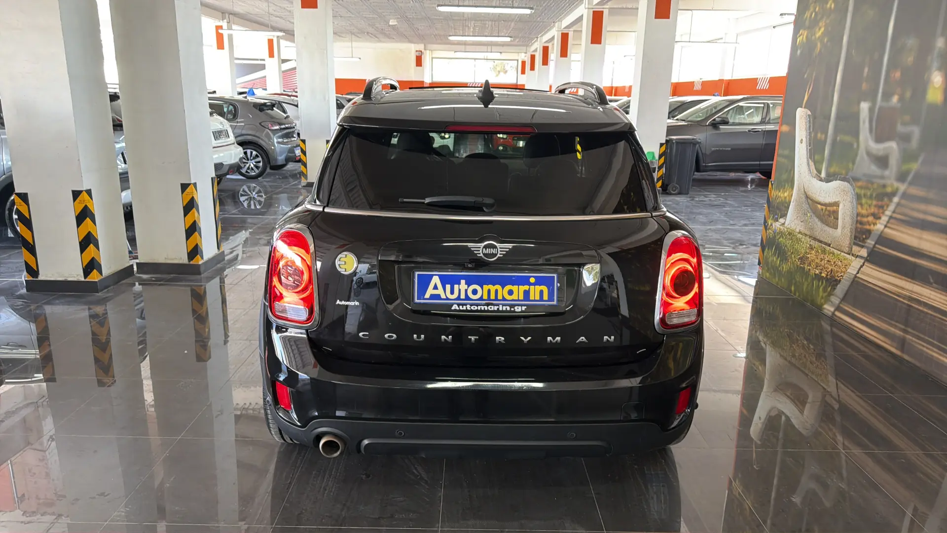 View 5 - Mini Countryman - 2019